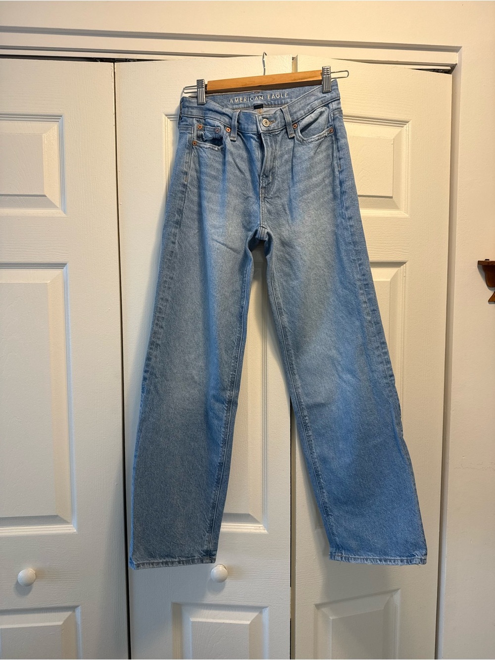 American Eagle Outfitters Light Wash High-Rise Wide Leg Jeans